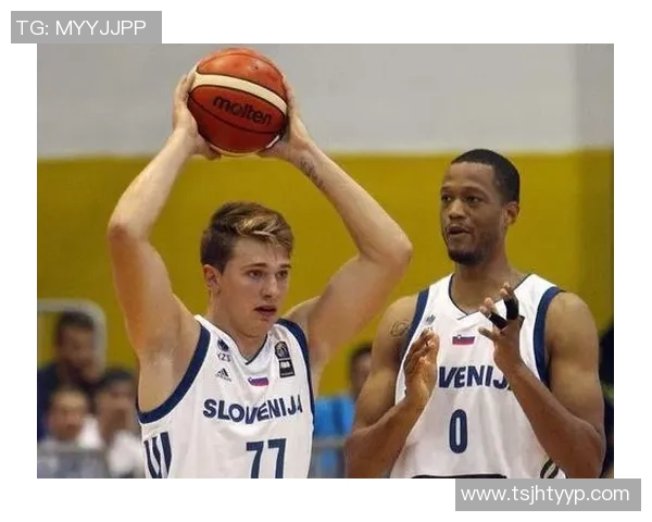 姚明回应兰多夫争议言论展现体育精神与职业态度 姚明回应兰多夫争议言论展现体育精神与职业态度