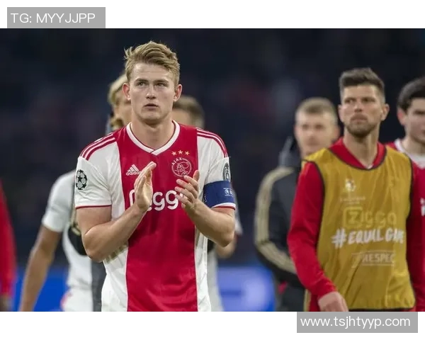 利物浦与巴萨经典对决李欣精彩录播回顾与分析 利物浦与巴萨经典对决李欣精彩录播回顾与分析